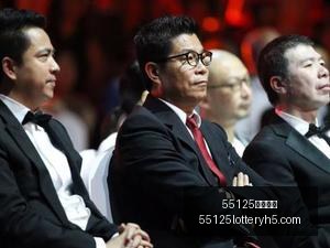 曼联对决曼,预测平局红,魔冲四挑战,55125中国彩吧,彩票平台,在线购彩,快速投注,彩票分析